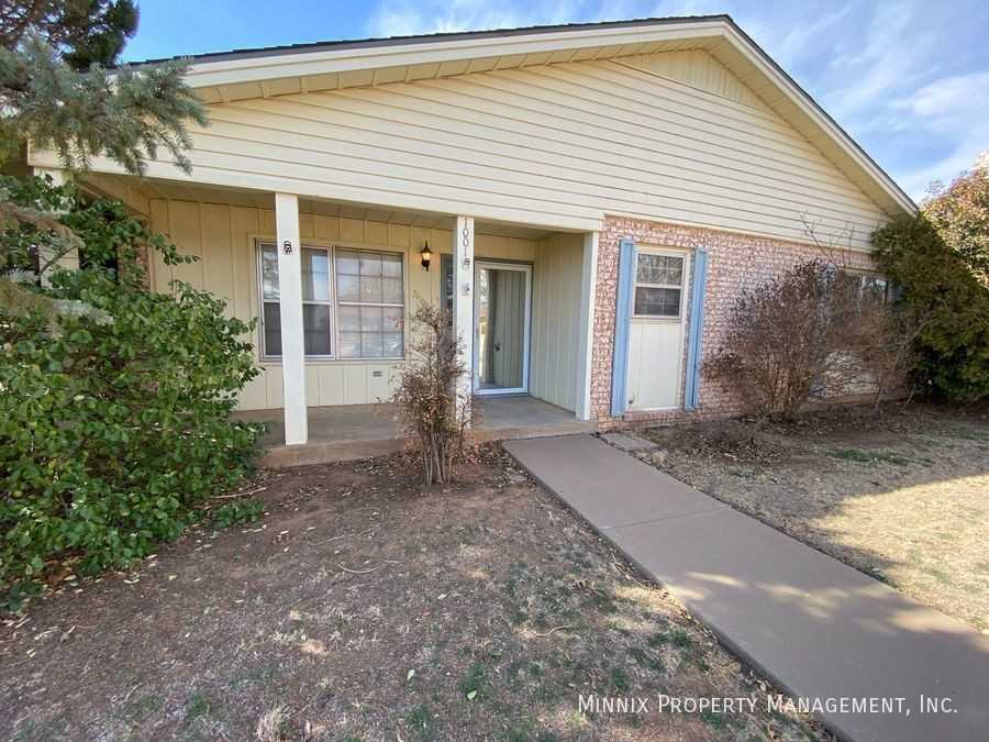 1001 Itasca St - Photo 3 of 47