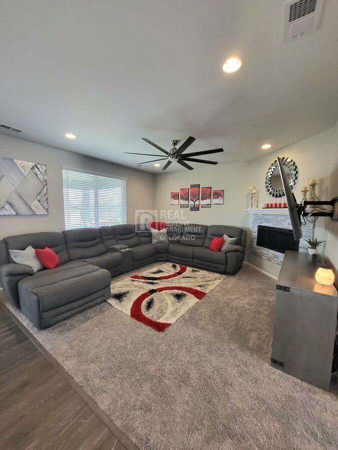 16175 Alberta Dr - Photo 2 of 33