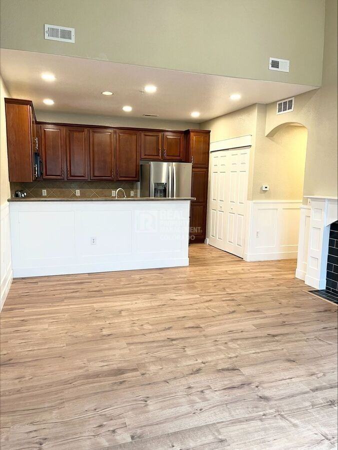 16392 E Fremont Ave #11 - Photo 5 of 24