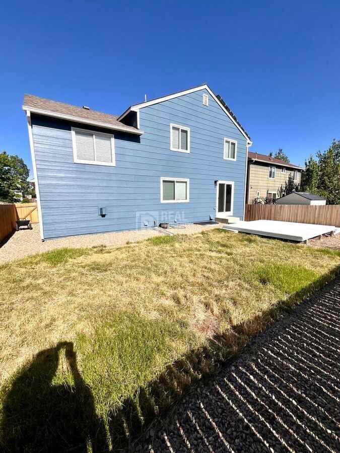 6296 Grand Mesa Dr - Photo 3 of 30