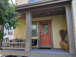 featured image of 525 Homestead St