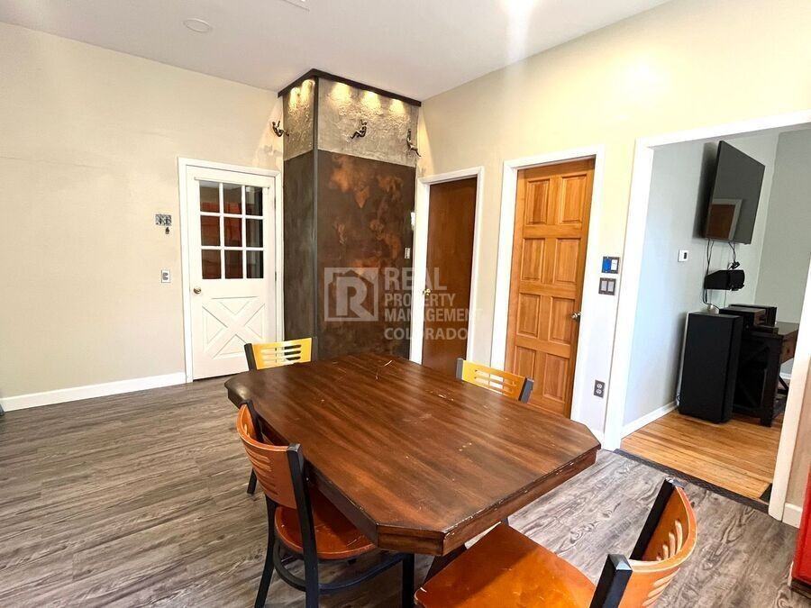 727 W Cucharras St - Photo 6 of 22