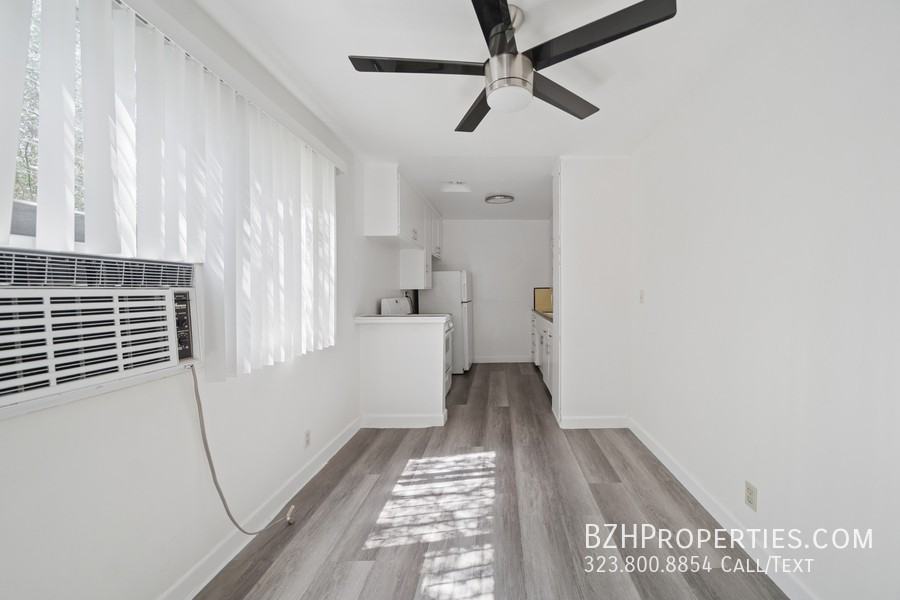 1027 N Edinburgh Ave #8 - Photo 3 of 9