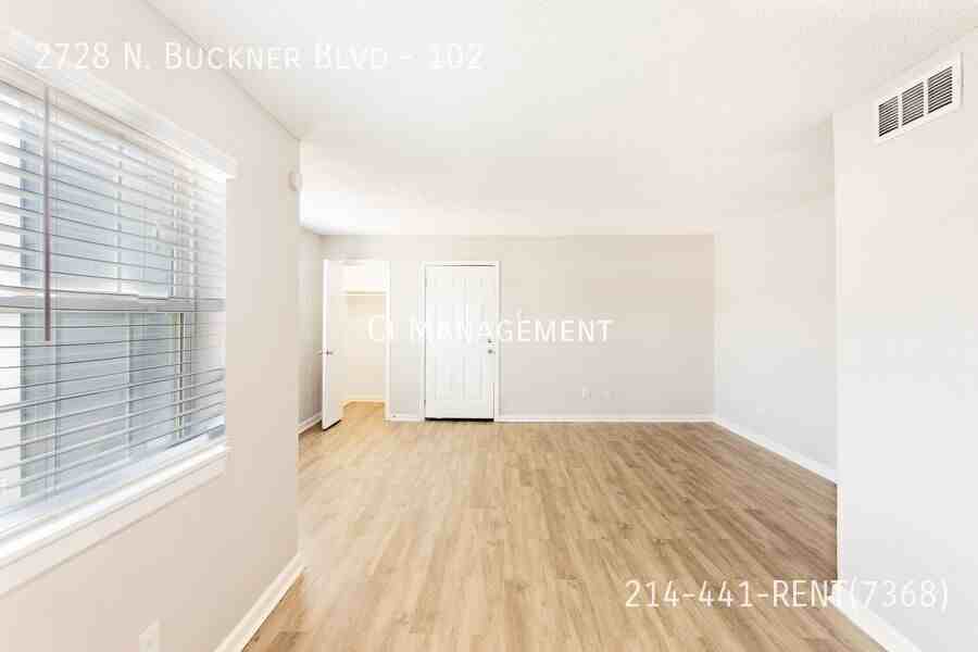 2728 N Buckner Blvd #102 - Photo 5 of 32