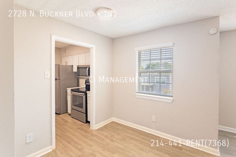 2728 N Buckner Blvd #102 - Photo 7 of 32