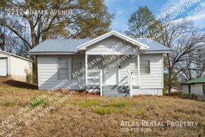 featured image of 5212 Adams Ave