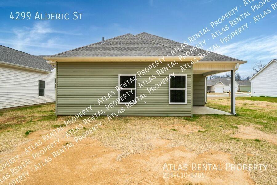 4299 Alderic St - Photo 5 of 23