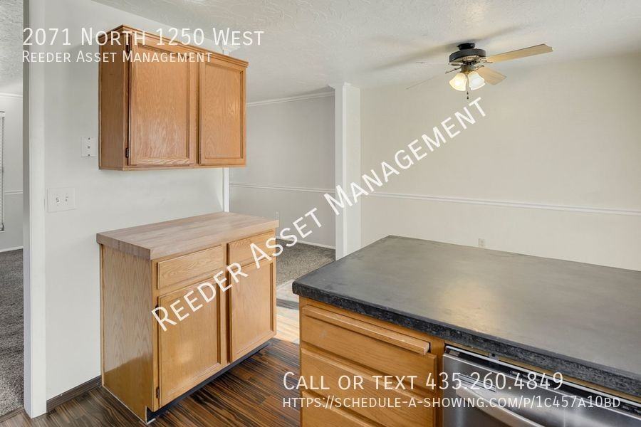 2071 N 1250 W - Photo 5 of 25