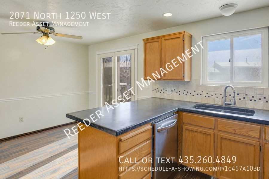 2071 N 1250 W - Photo 6 of 25