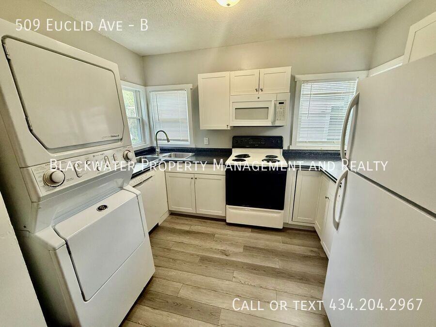 509 Euclid Ave #B - Photo 7 of 9