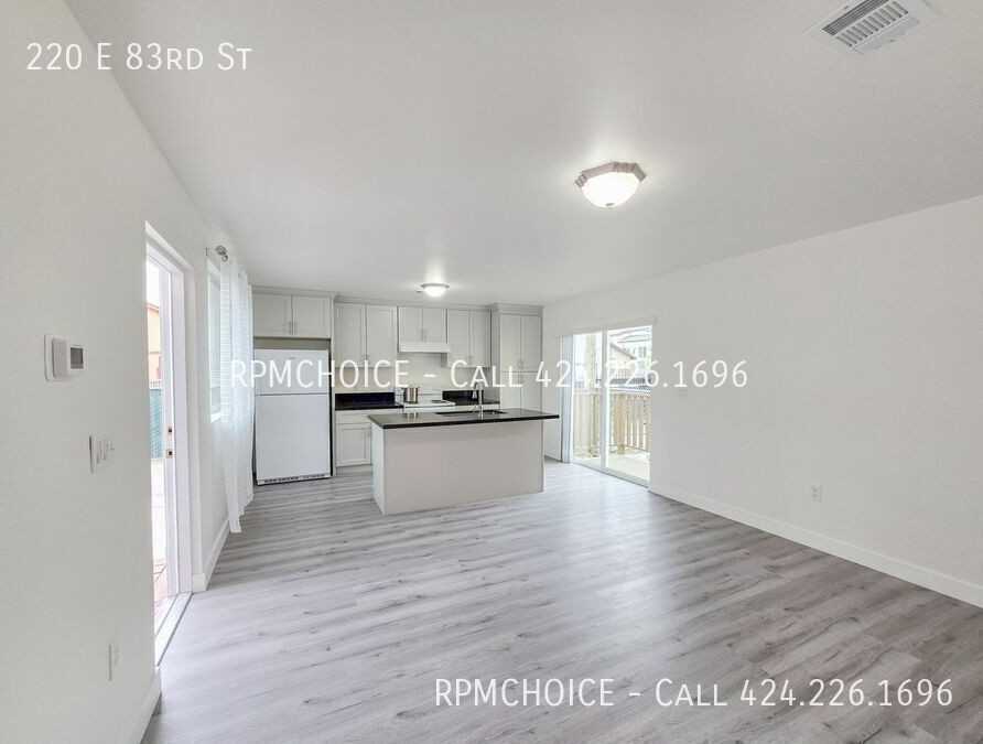 220 E 83rd St - Photo 4 of 16