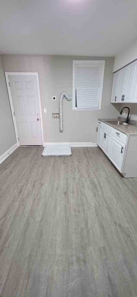 3515 E Fairmount Ave - Photo 6 of 10