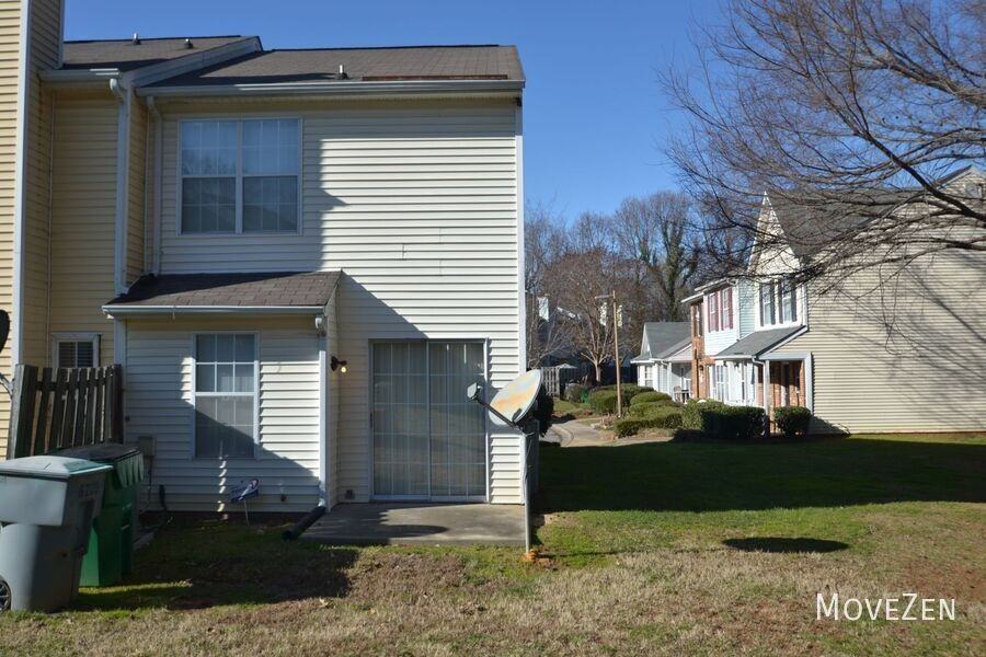 6209 Windsor Gate Ln - Photo 2 of 16