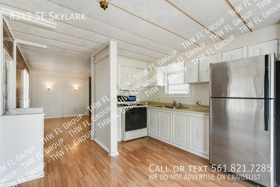 8342 Se Skylark Ave - Photo 5 of 19