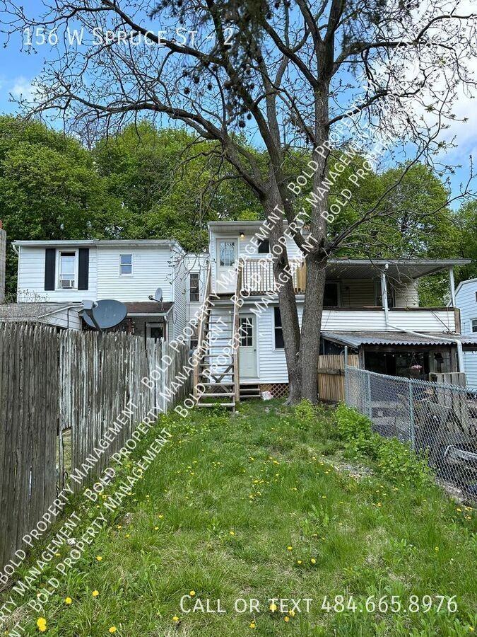 156 W Spruce St #2 - Photo 2 of 13