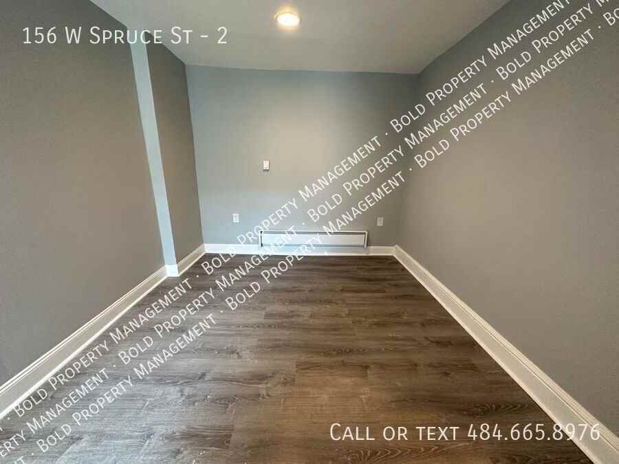 156 W Spruce St #2 - Photo 6 of 13