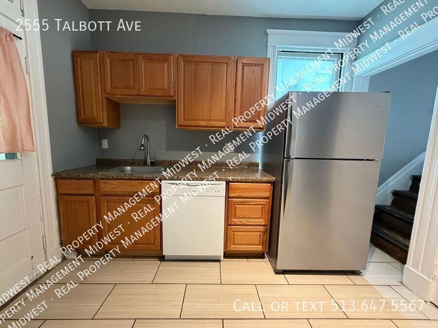 2555 Talbott Ave - Photo 7 of 18