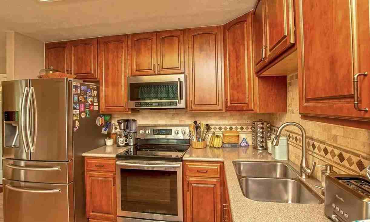 2640 Bellsburg Drive - Photo 6 of 9