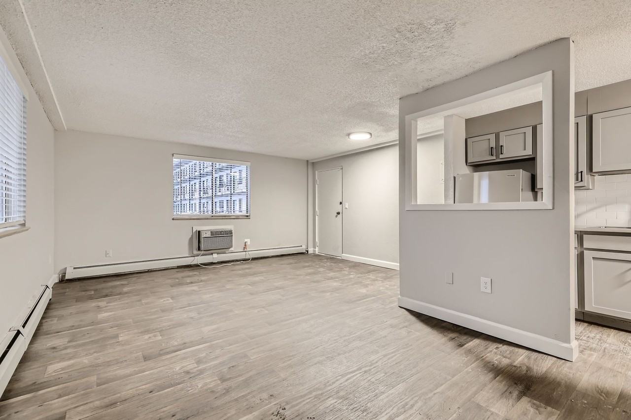 3145 W Arkansas Ave #104 - Photo 4 of 11