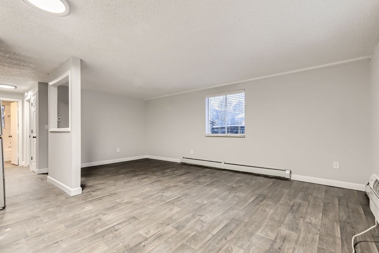 3145 W Arkansas Ave #104 - Photo 6 of 11