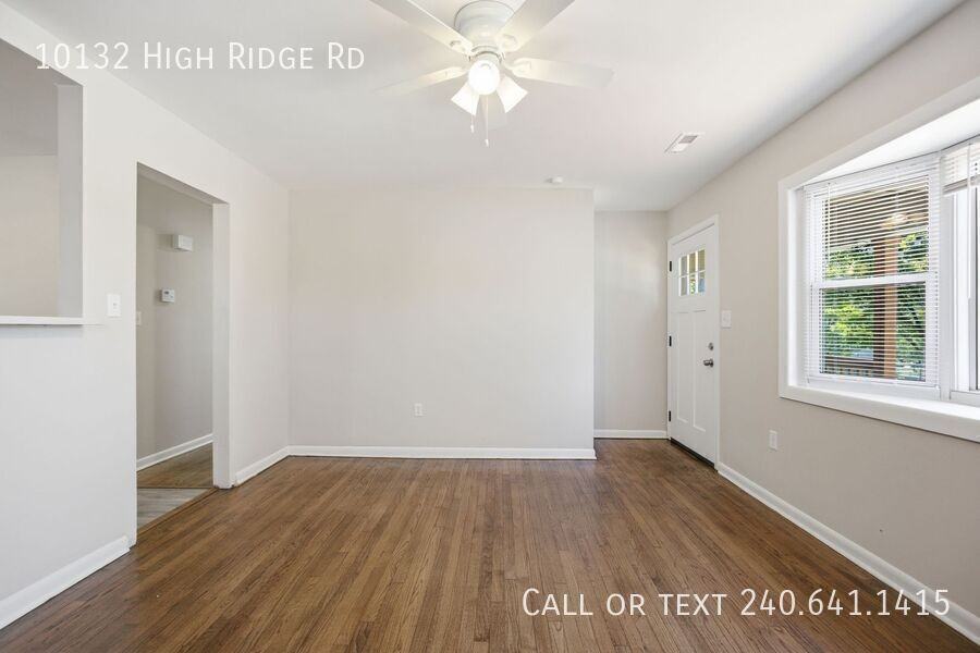 10132 High Ridge Rd - Photo 3 of 17