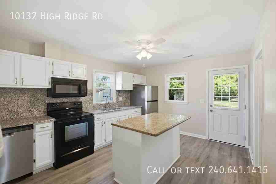 10132 High Ridge Rd - Photo 6 of 17