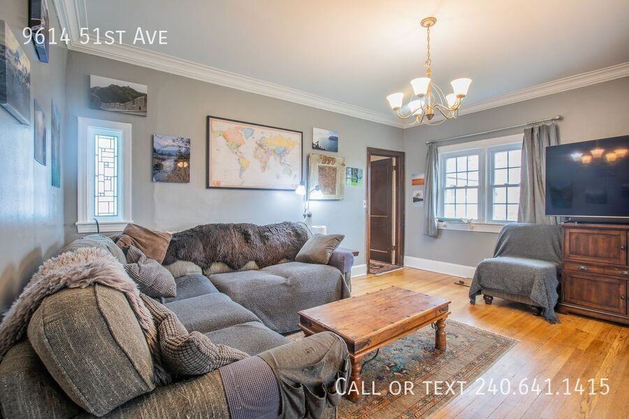 9614 51st Ave - Photo 6 of 43