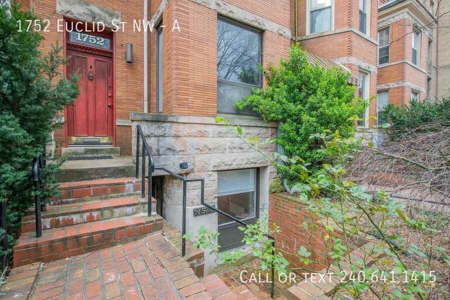 1752 Euclid St Nw #A - Photo 3 of 34