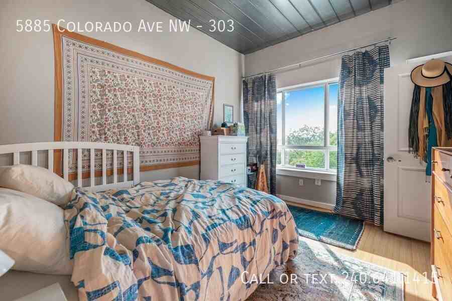 5885 Colorado Ave Nw #303 - Photo 6 of 12
