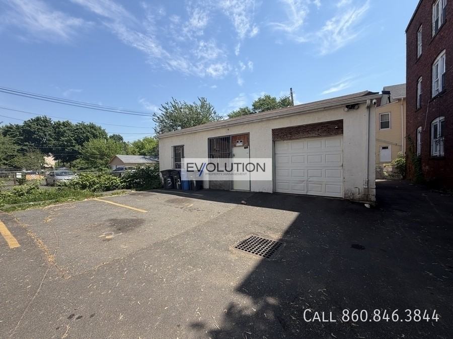 228 - 230 Franklin Ave - Photo 2 of 9