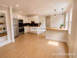 featured image of 906908 Park St #3E