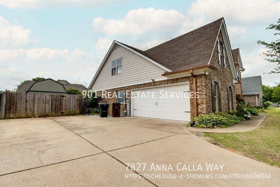 7827 Anna Calla Way - Photo 3 of 40
