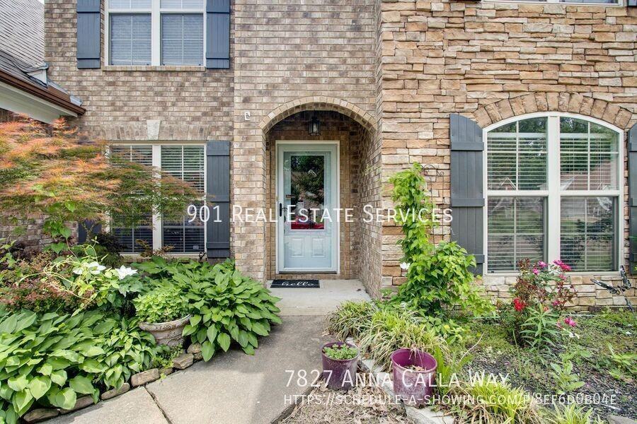7827 Anna Calla Way - Photo 4 of 40