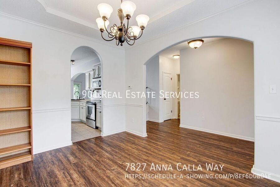 7827 Anna Calla Way - Photo 7 of 40