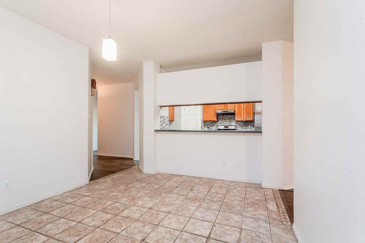 1235 Blackthorn Dr - Photo 6 of 29
