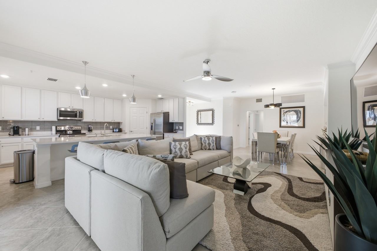 10792 Tarflower Dr #102 - Photo 3 of 50