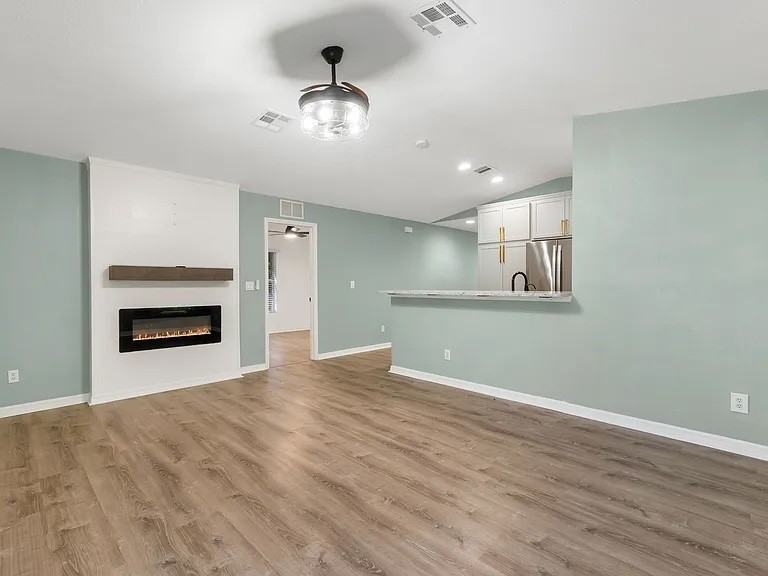 12380 Easha Blvd - Photo 3 of 20