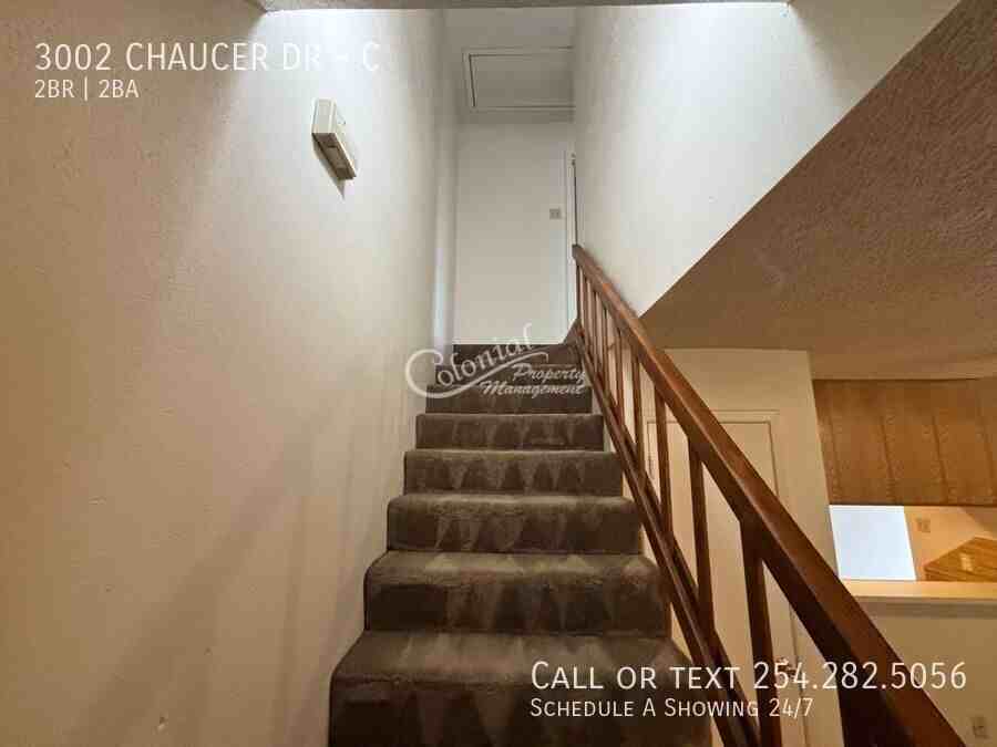 3002 Chaucer Dr #C - Photo 7 of 11