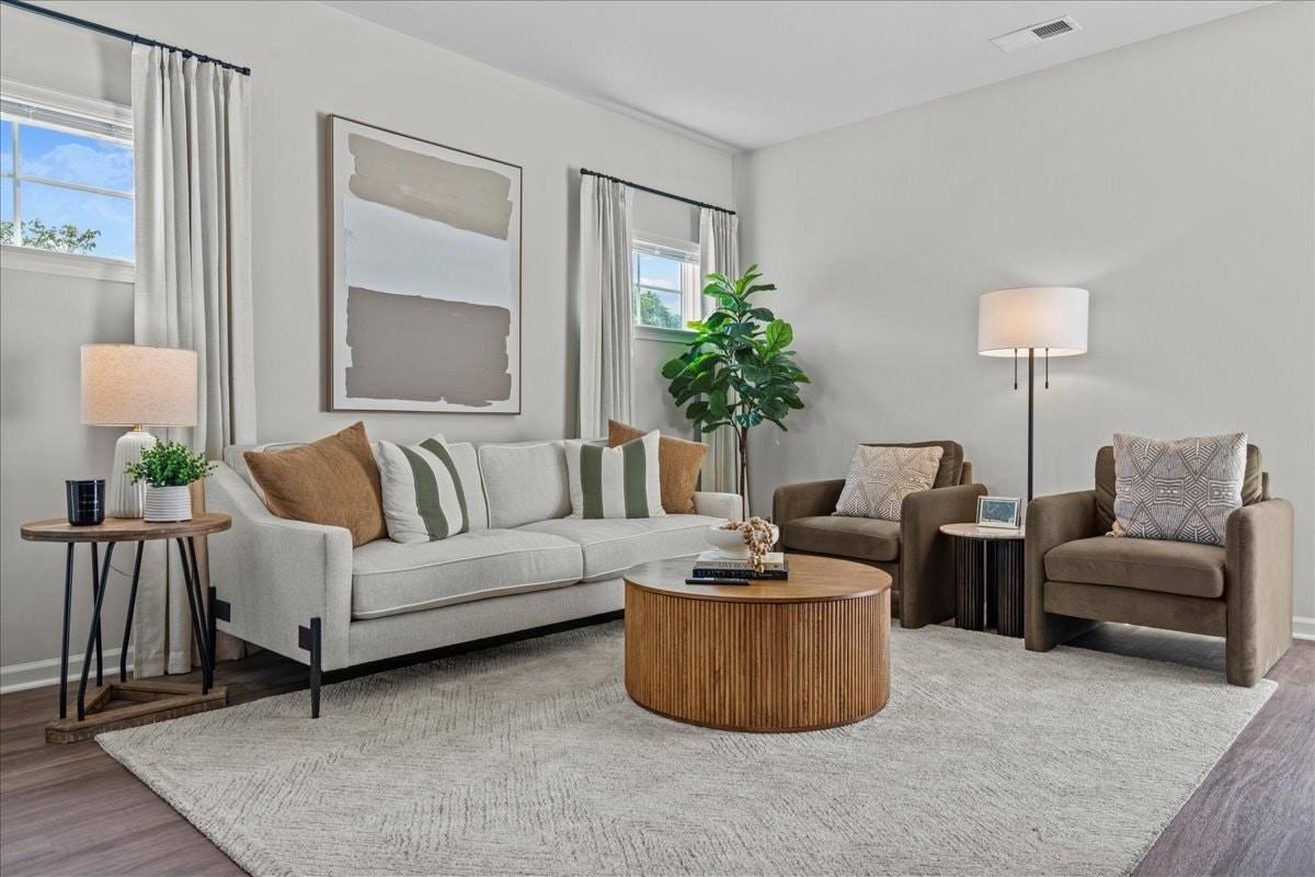 205 Islay Way - Photo 5 of 20