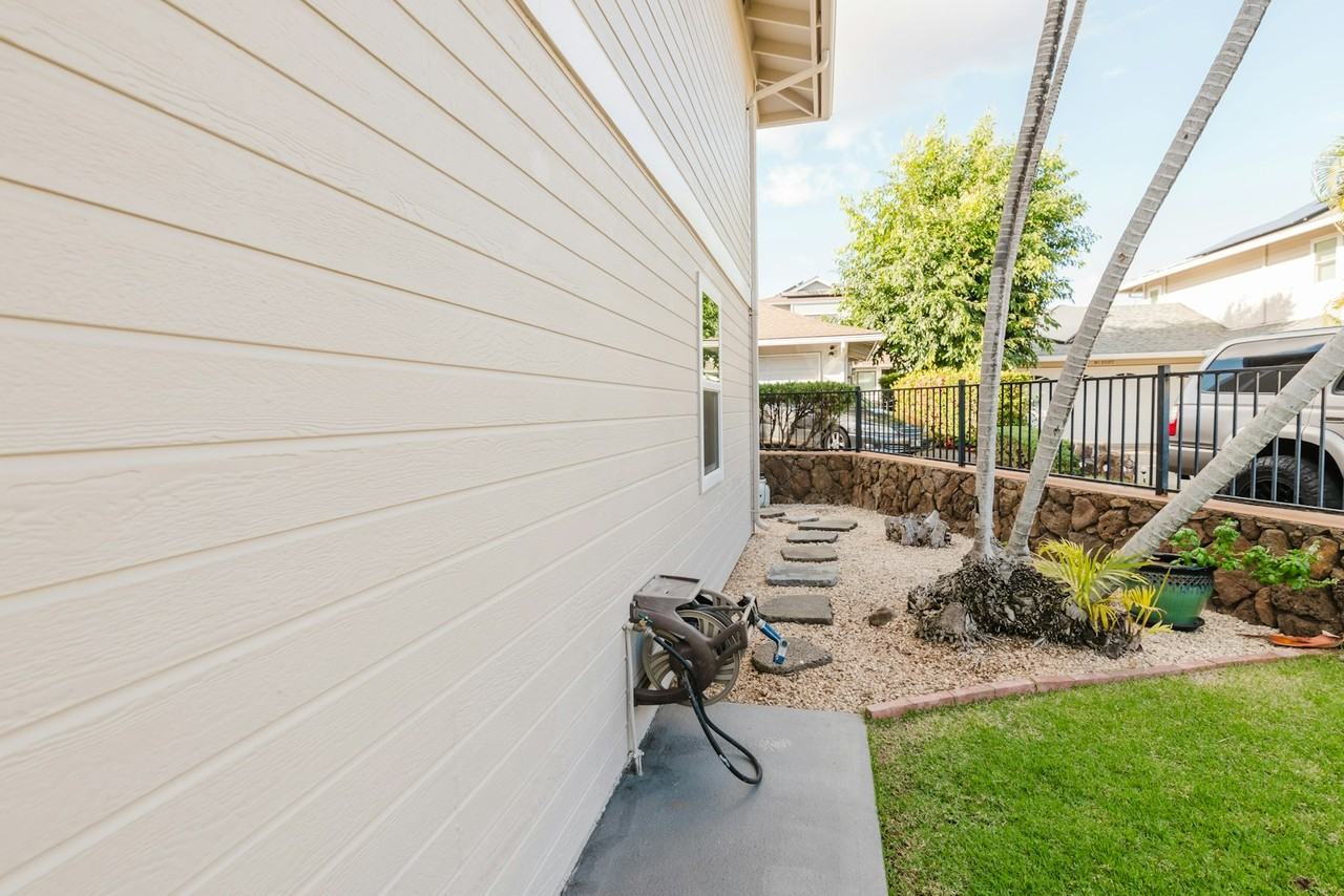 91-1031 Panapanapuhi Street - Photo 6 of 31
