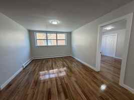 featured image of 448 Lincoln Ave