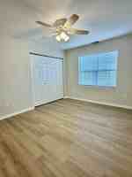 featured image of 1727 Chestnut Dr