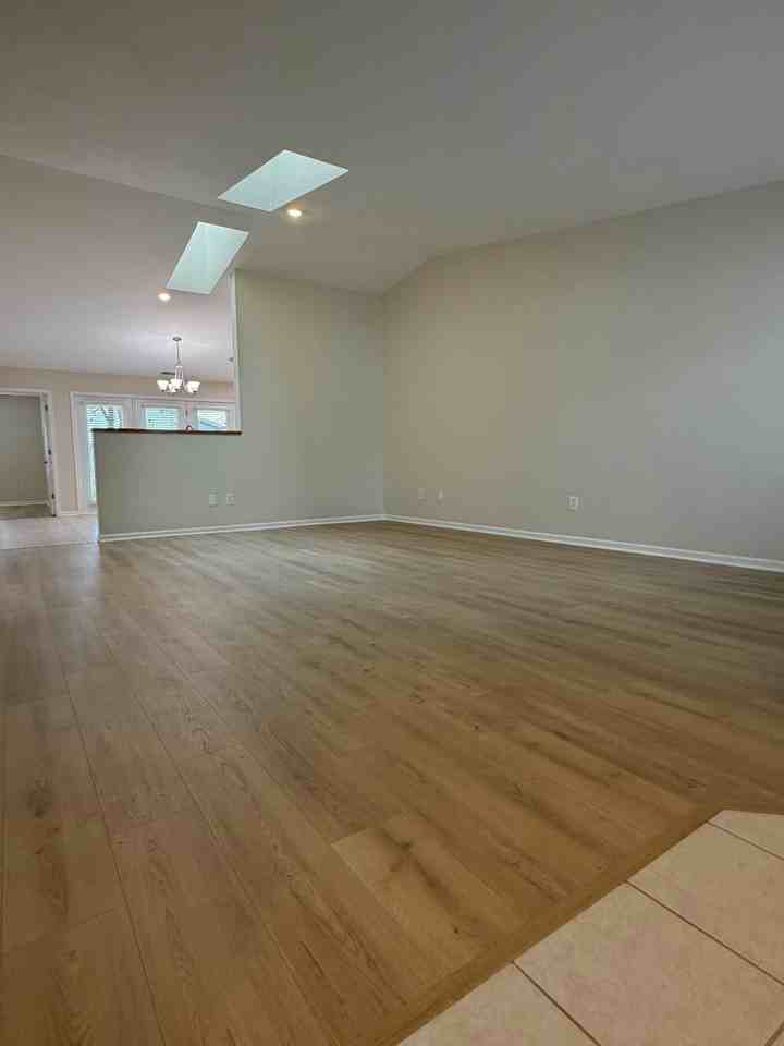 1727 Chestnut Drive - Photo 3 of 14