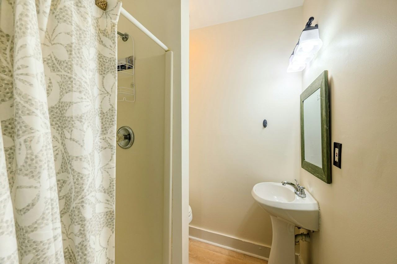 279 Coming Street, Unit C - Photo 3 of 17