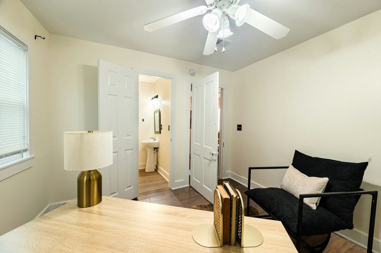 279 Coming Street, Unit C - Photo 4 of 17