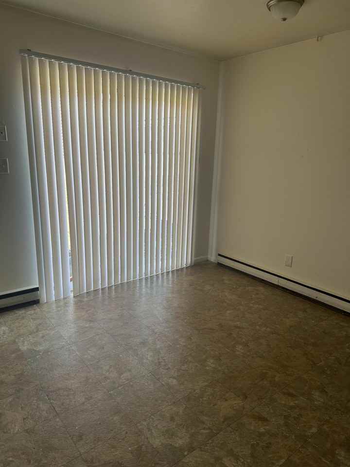 1600 Hobson Rd. - Photo 3 of 9
