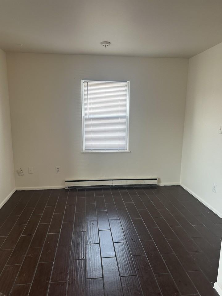 1600 Hobson Rd. - Photo 6 of 9