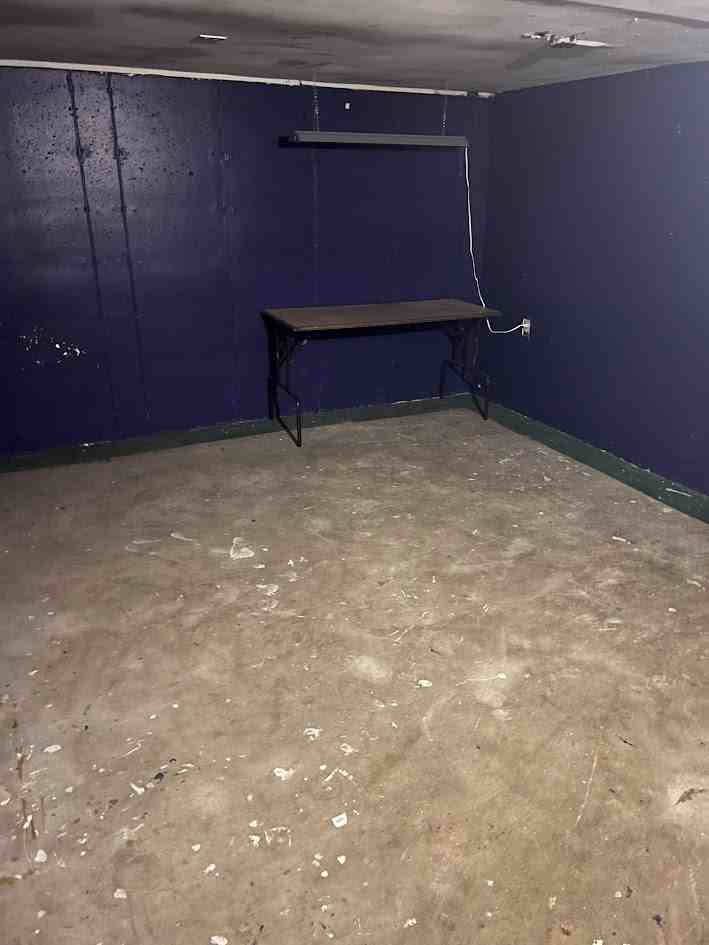 16 S Pontiac Drive - Photo 2 of 10