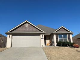 featured image of 1100 Gardenia St