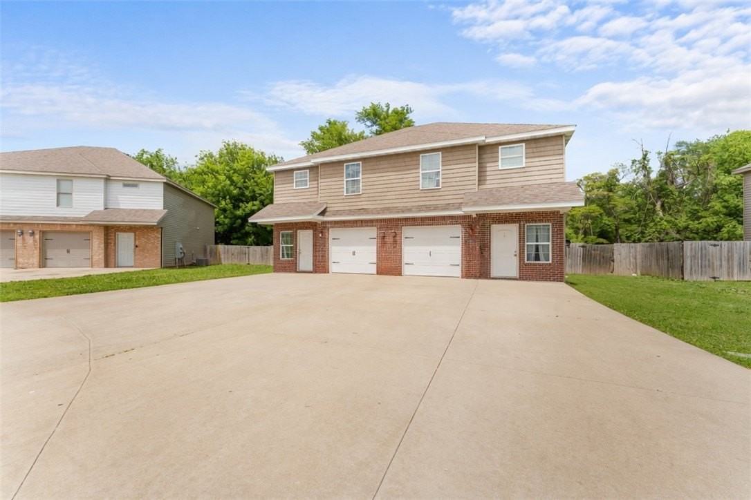 836 Baker NW Street - Photo 4 of 17
